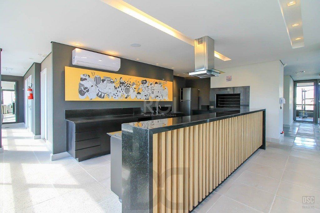 Semi mobiliado 2 quartos (1 suíte) e 1 vaga. Infra completa e ótima localização — foto 29
