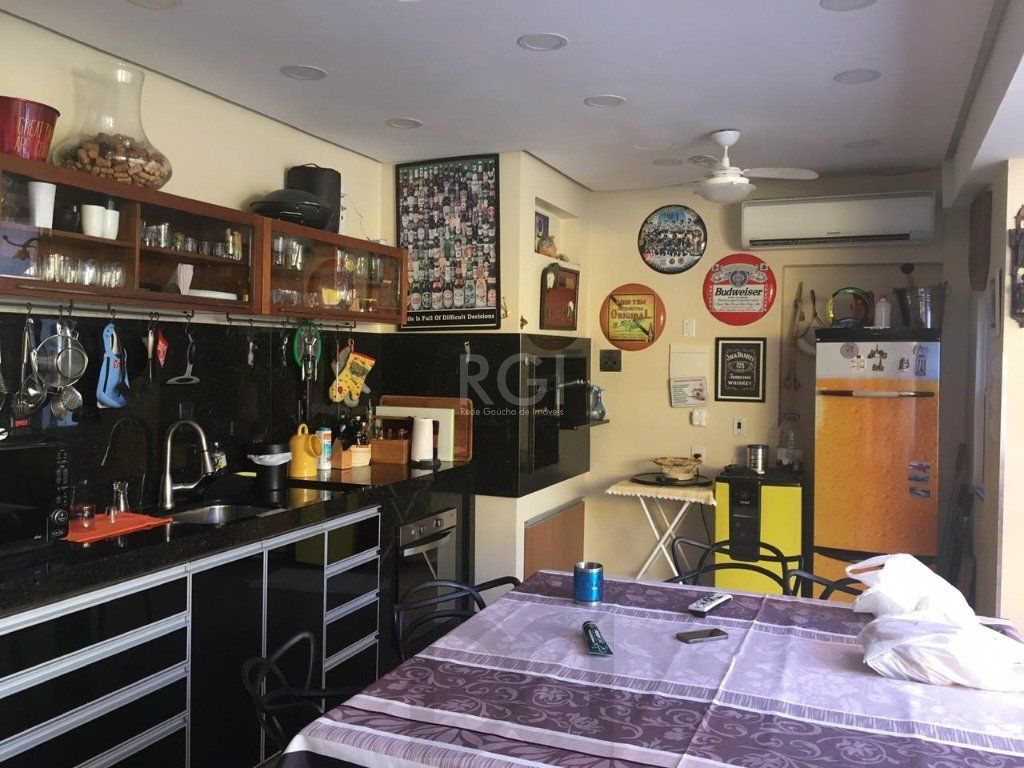 Casa para Venda - 230m², 3 dormitórios, sendo 3 suites, 3 vagas - Chácara das Pedras — foto 9