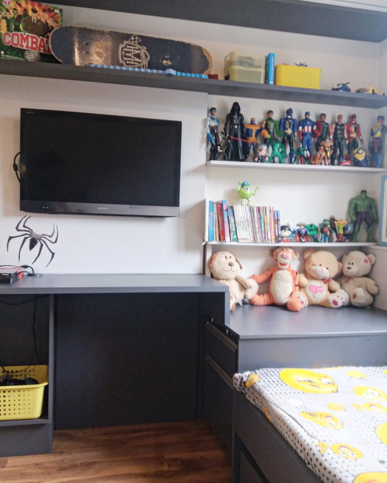 Lindo apartamento semi mobiliado, 3 quartos (1 suíte), churrasqueira e vaga. — foto 16