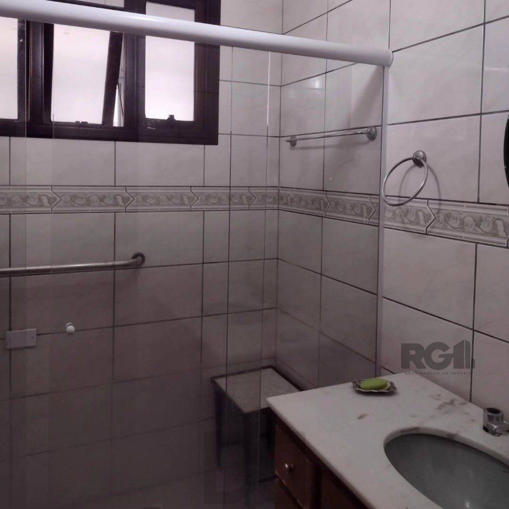 Apartamento no bairro Auxiliadora de 2 dormitórios ( 1 suíte) — foto 7