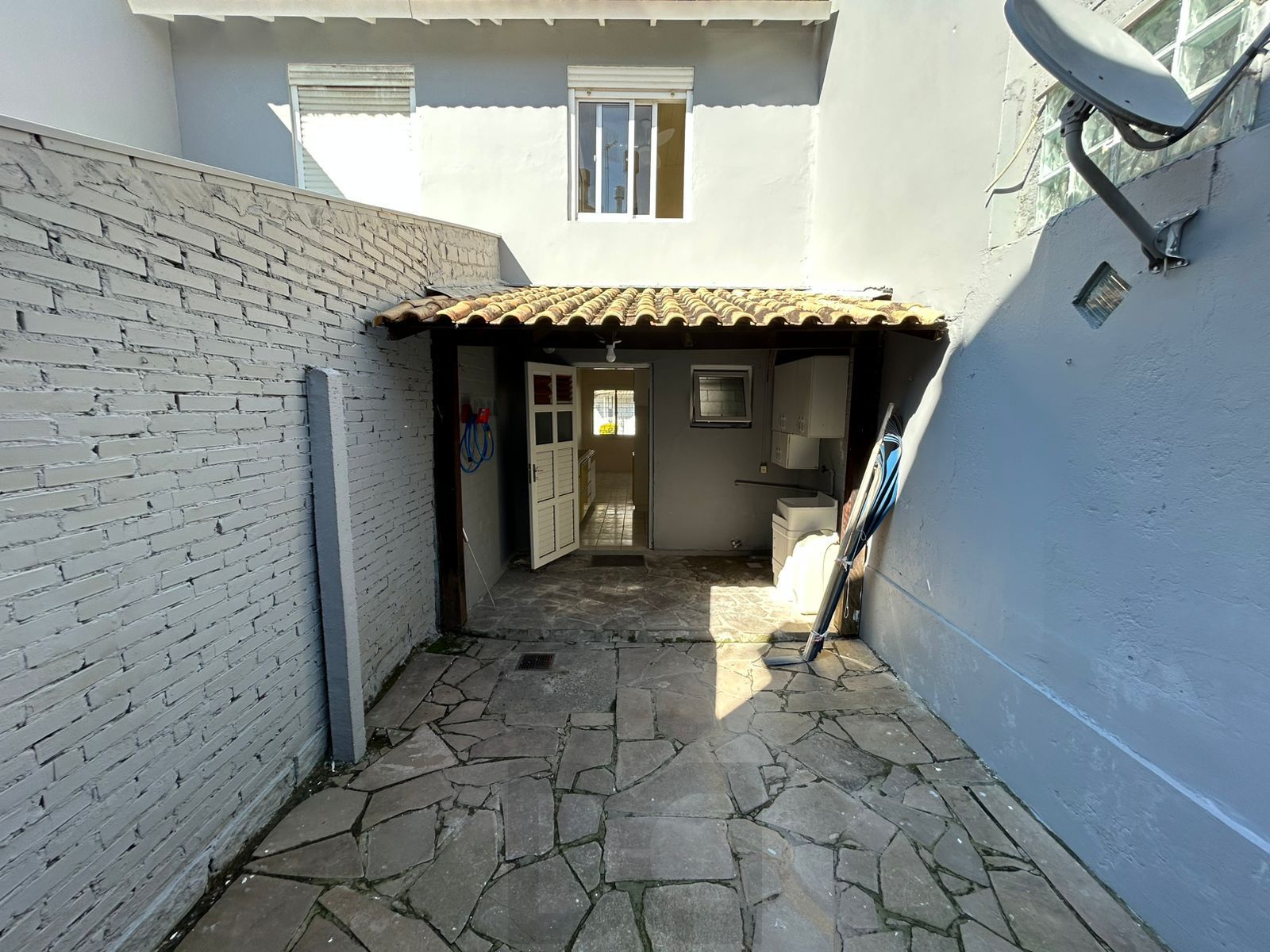 Casa em condomínio fechado em excelente localização — foto 7