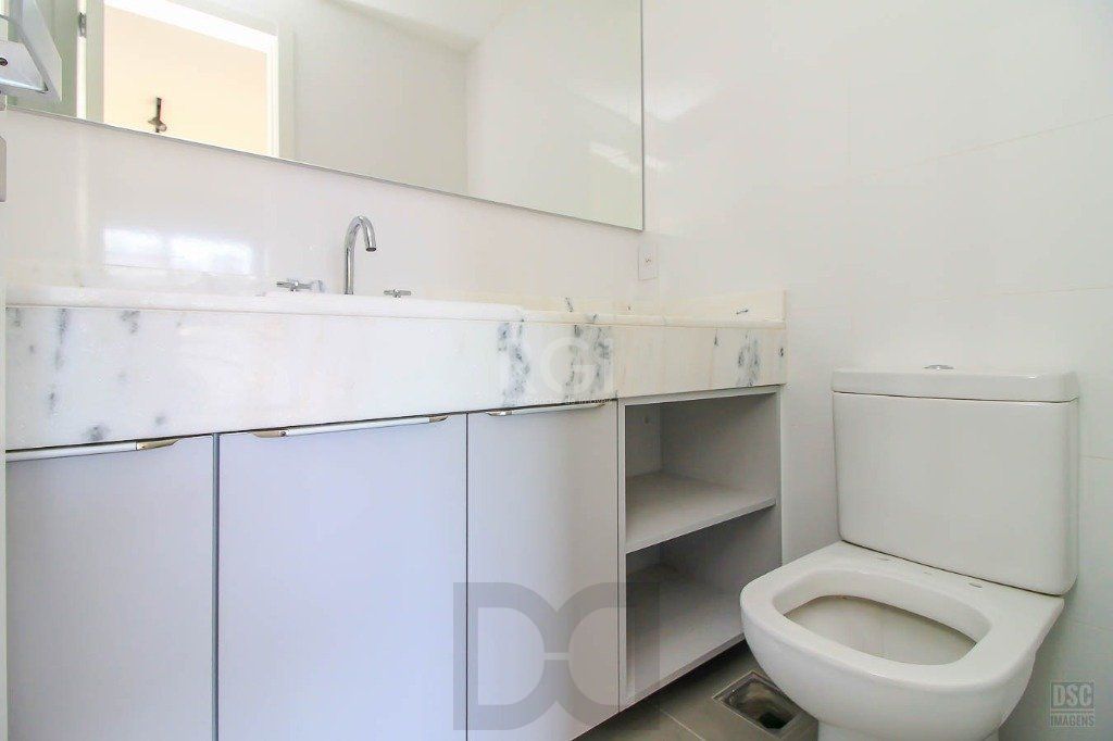 Semi mobiliado 2 quartos (1 suíte) e 1 vaga. Infra completa e ótima localização — foto 14