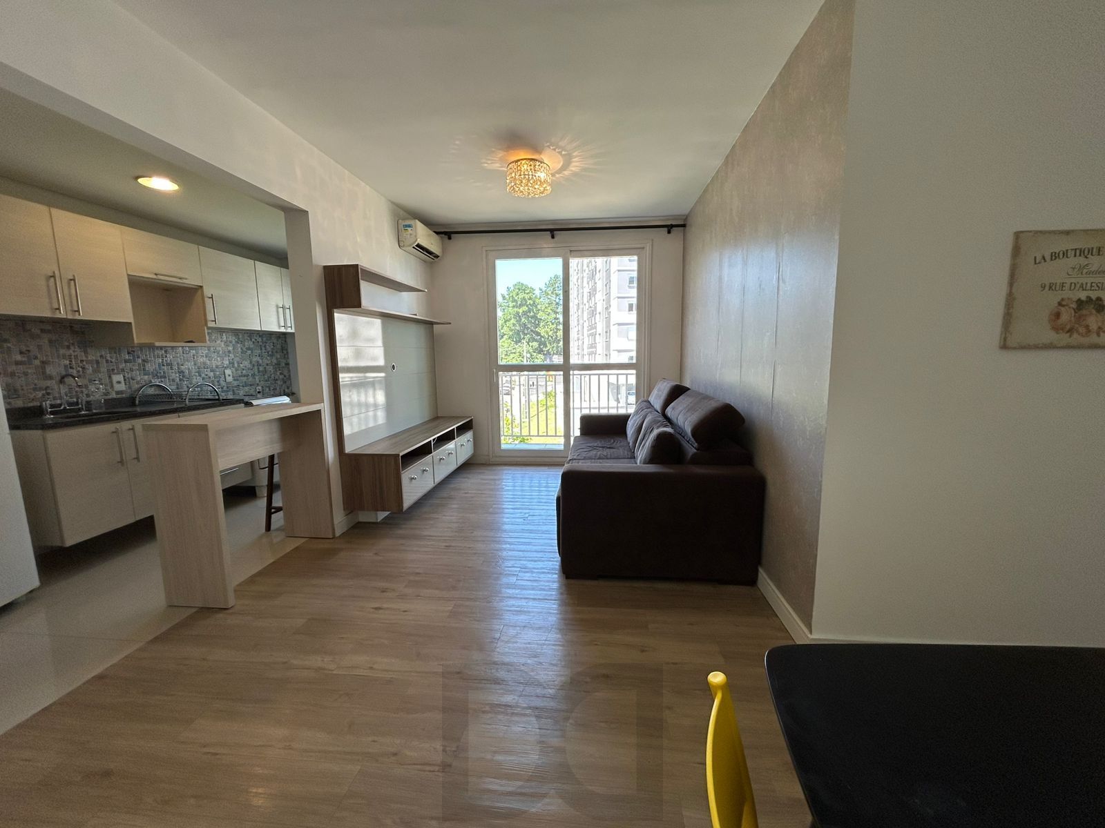 Apartamento para Venda - 73m², 3 dormitórios, sendo 1 suites, 1 vaga - Jardim Itu Sabará — foto 2