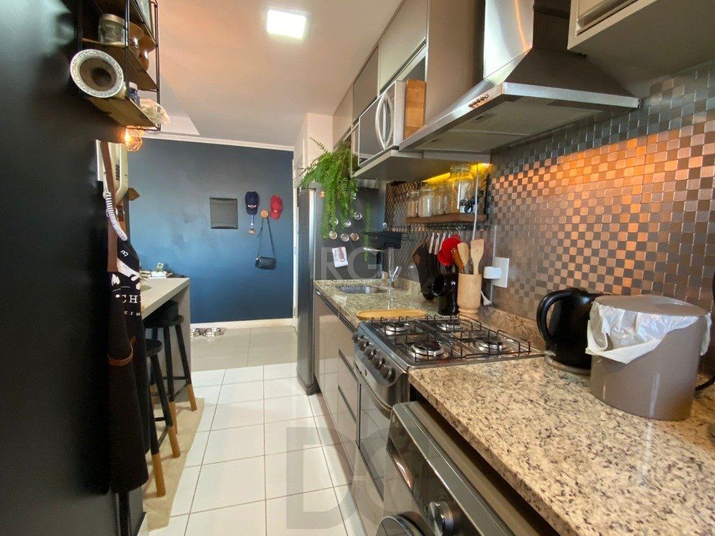 Apartamento para Venda - 65m², 2 dormitórios, sendo 1 suites, 1 vaga - Humaitá — foto 7