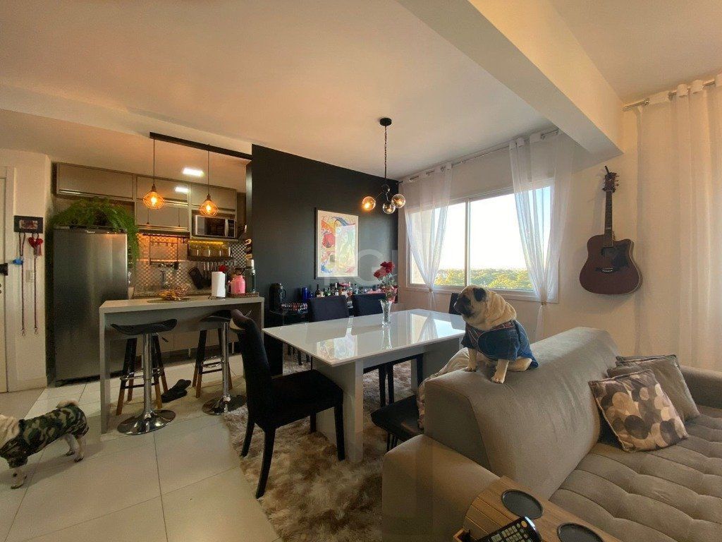 Apartamento para Venda - 65m², 2 dormitórios, sendo 1 suites, 1 vaga - Humaitá — foto 2