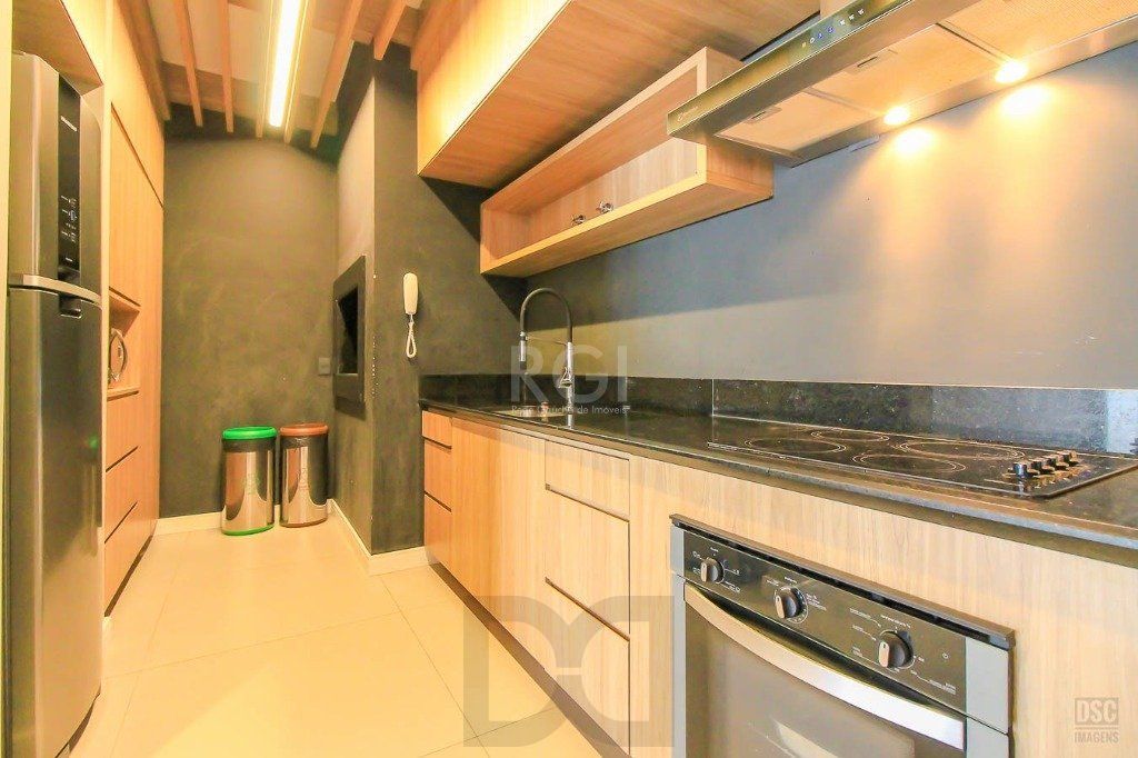 Semi mobiliado 2 quartos (1 suíte) e 1 vaga. Infra completa e ótima localização — foto 35