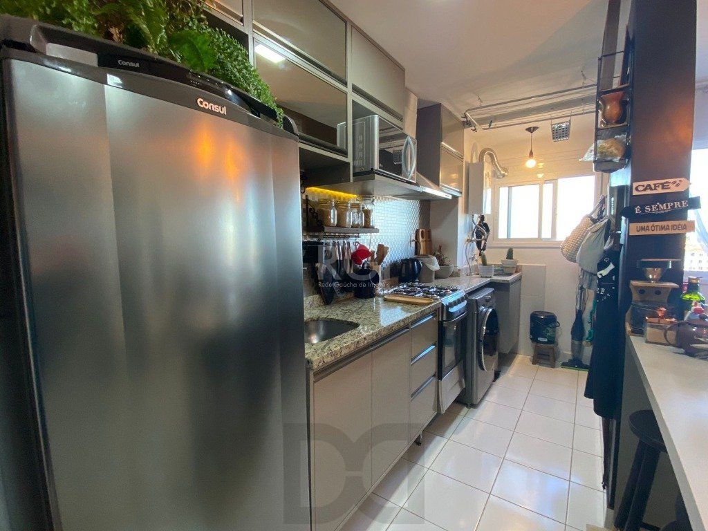 Apartamento para Venda - 65m², 2 dormitórios, sendo 1 suites, 1 vaga - Humaitá — foto 6