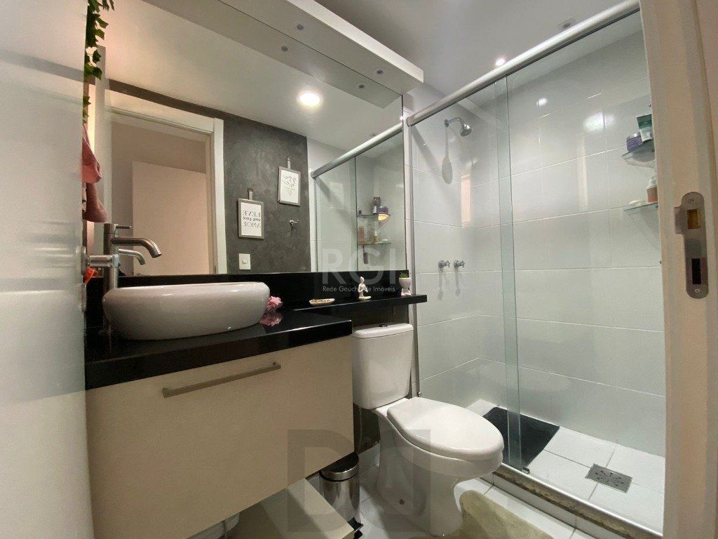 Apartamento para Venda - 65m², 2 dormitórios, sendo 1 suites, 1 vaga - Humaitá — foto 13