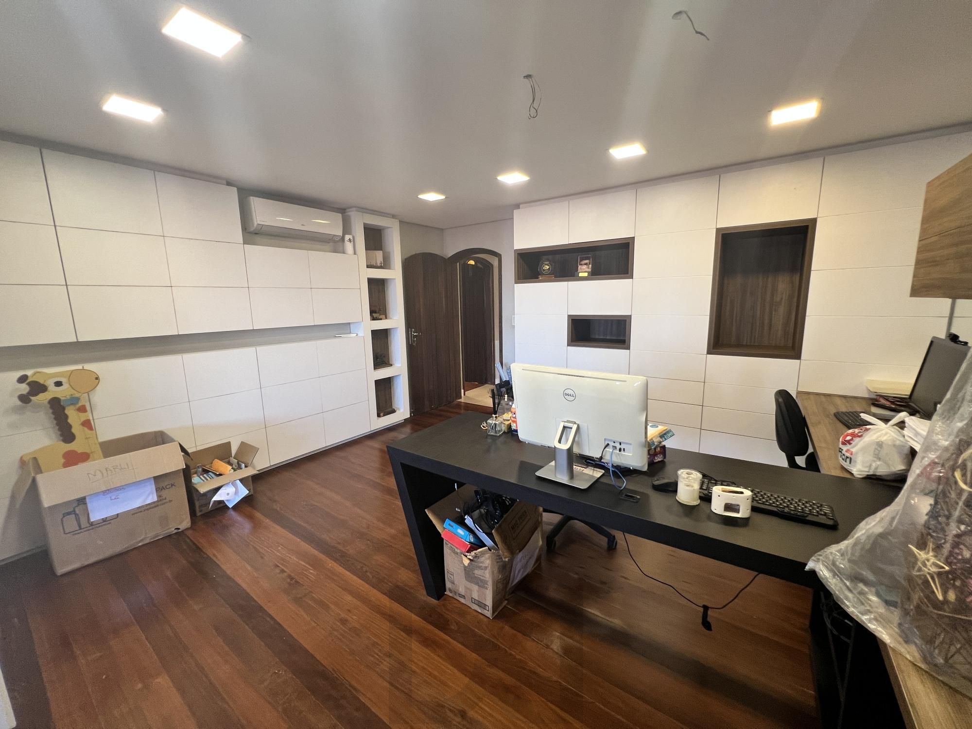 Belíssima casa no Bairro Tristeza com 645m² — foto 22