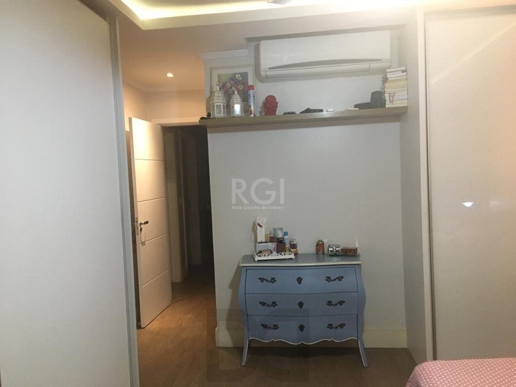 Casa para Venda - 230m², 3 dormitórios, sendo 3 suites, 3 vagas - Chácara das Pedras — foto 22