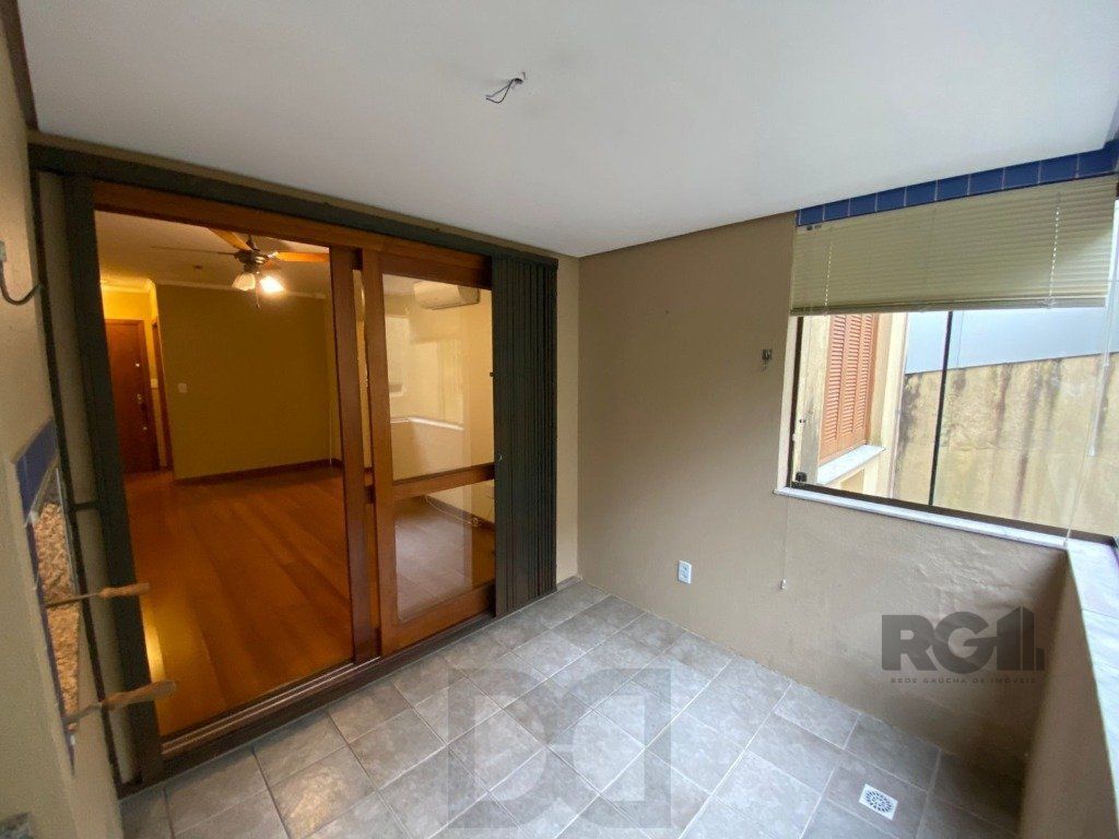 Amplo apartamento de 2 dormitórios no Petrópolis — foto 13