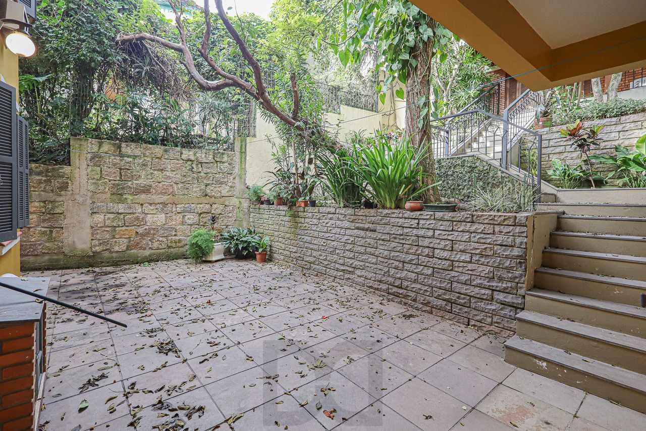 Casa em Petrópolis com terreno de 460 m2 — foto 57