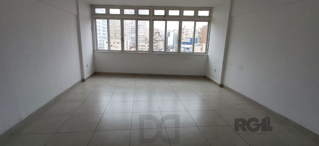 Sala em andar alto na região central. — foto 5