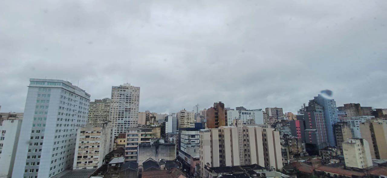 Sala em andar alto na região central. — foto 1