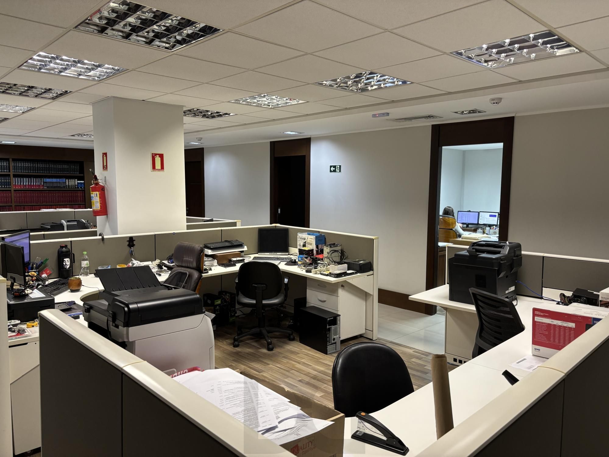 Escritório de Advocacia, pronto para trabalhar! — foto 59