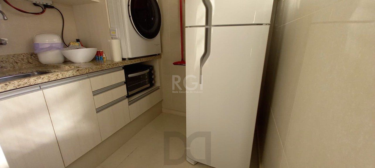 Apartamento JK para Venda - 20m², 0 dormitórios, Menino Deus — foto 13