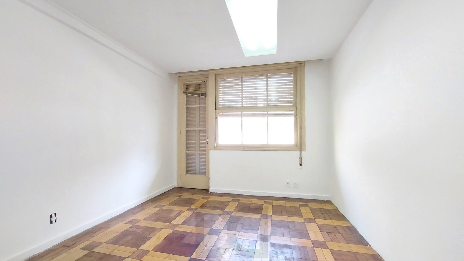Sala a venda com 95m² — foto 8
