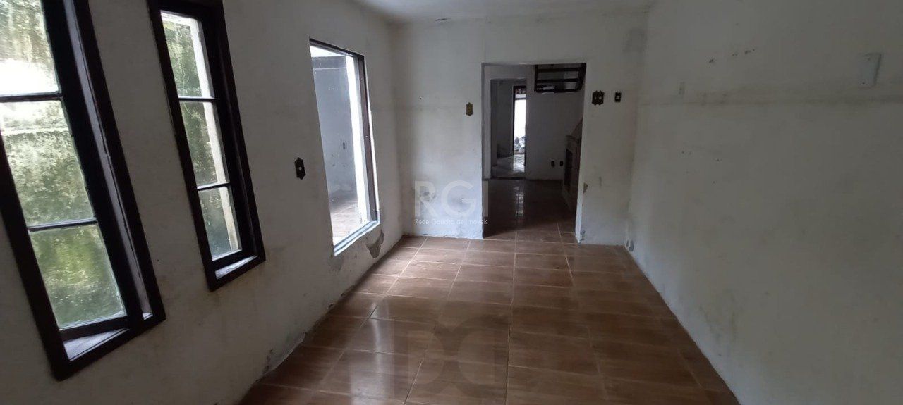 Sobrado para Venda - 110m², 4 dormitórios, sendo 1 suites, 2 vagas - Floresta — foto 4