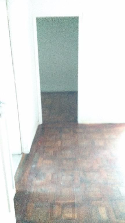 Casa para Venda - 485m², 5 dormitórios, sendo 1 suites, 1 vaga - Petrópolis — foto 4