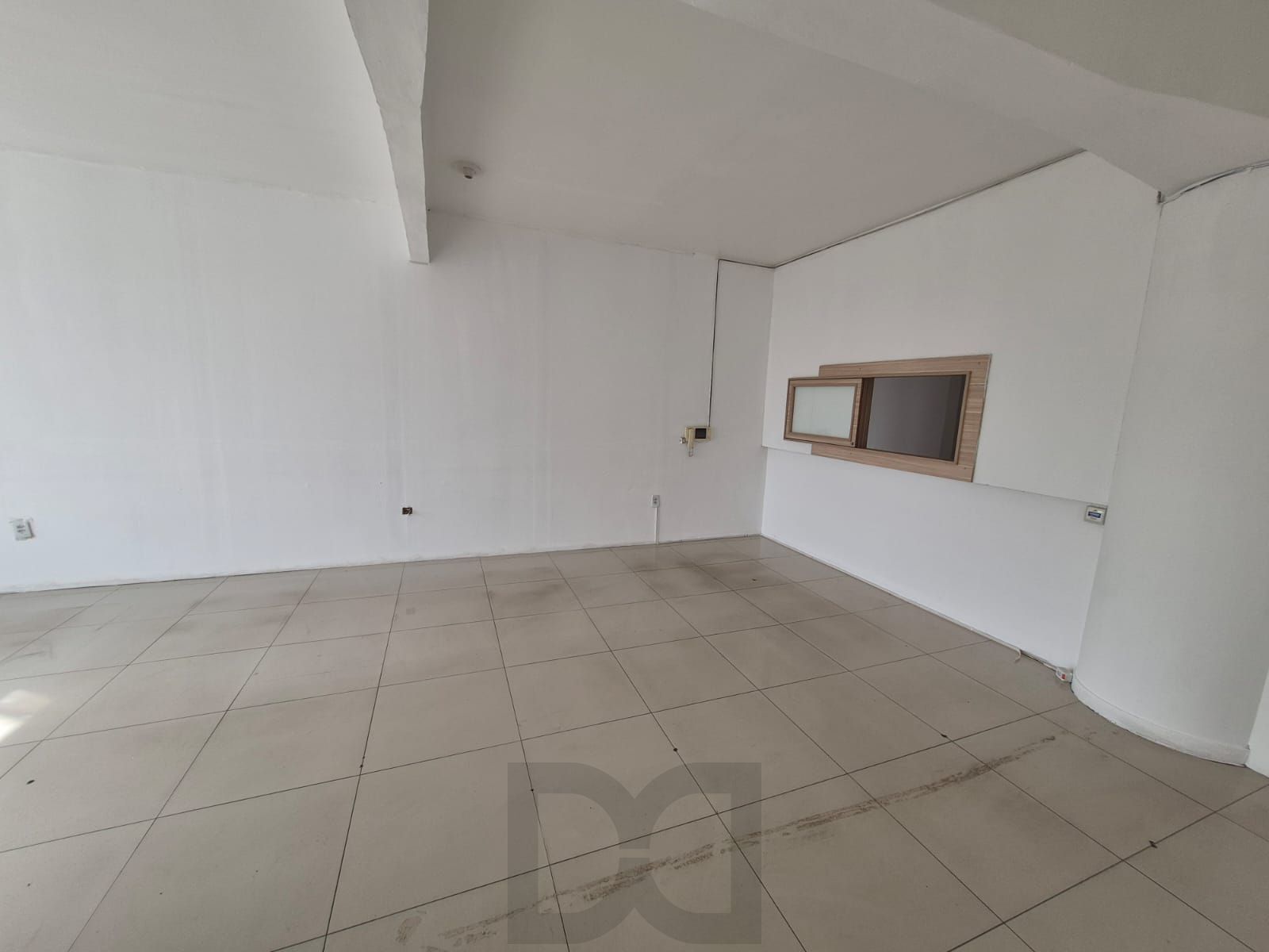 Sala comercial na região central — foto 6