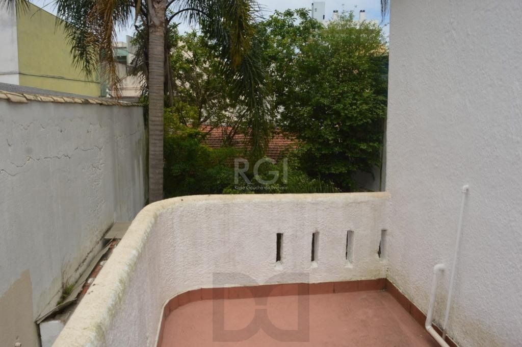 Sobrado para Locação/Aluguel - 300m², 20 dormitórios, Floresta — foto 19