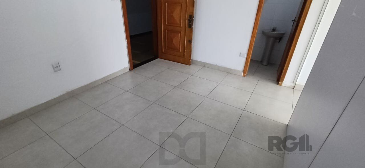 Sala em andar alto na região central. — foto 4