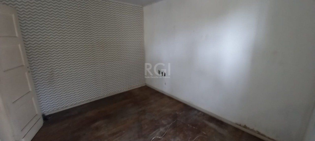 Sobrado para Venda - 110m², 4 dormitórios, sendo 1 suites, 2 vagas - Floresta — foto 32