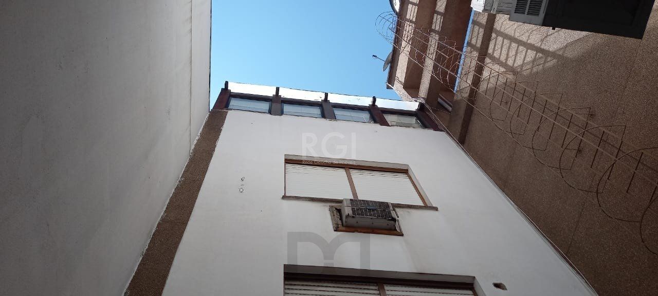Cobertura para Venda - 94m², 1 dormitório, sendo 1 suites, 1 vaga - São João — foto 2