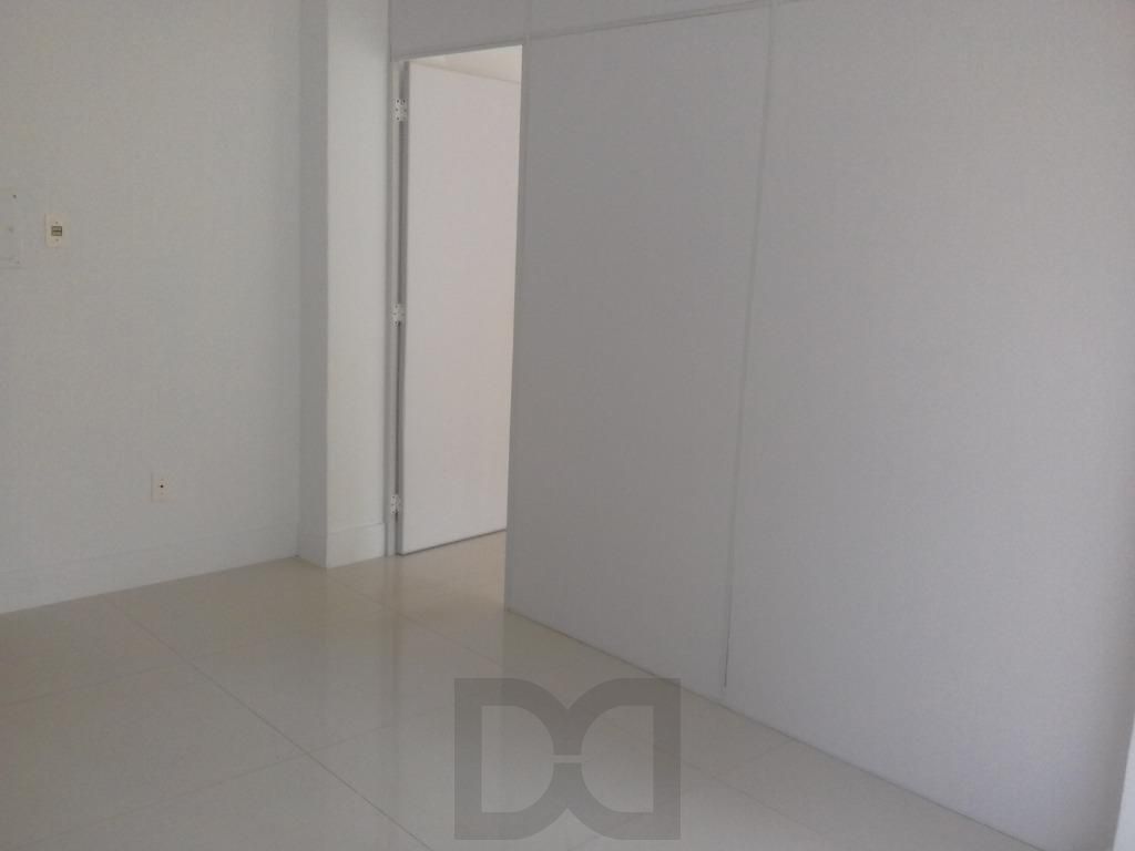 Conjunto/Sala para Venda - 69.8m², 0 dormitórios, Centro Histórico — foto 2