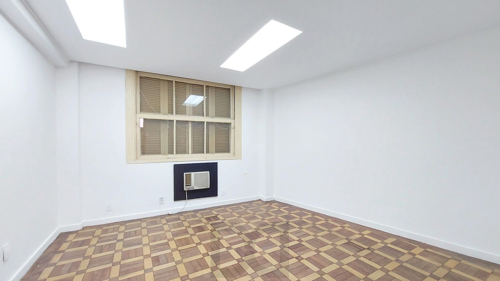 Sala a venda com 95m² — foto 10