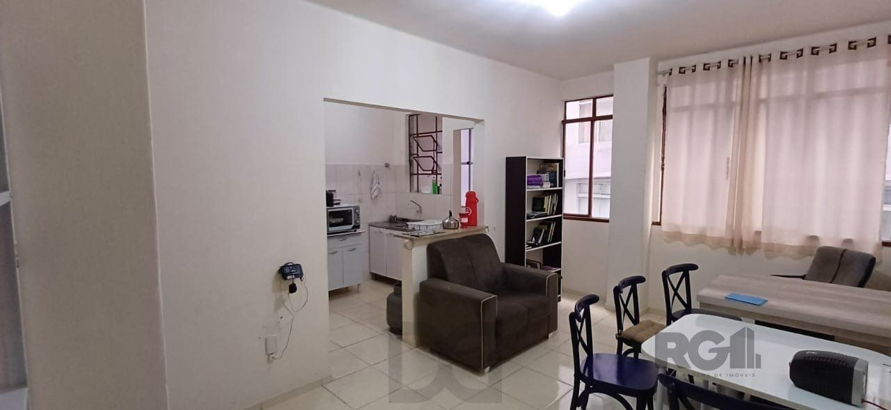 Apartamento para Venda - 51.90m², 1 dormitório, Centro Histórico — foto 2