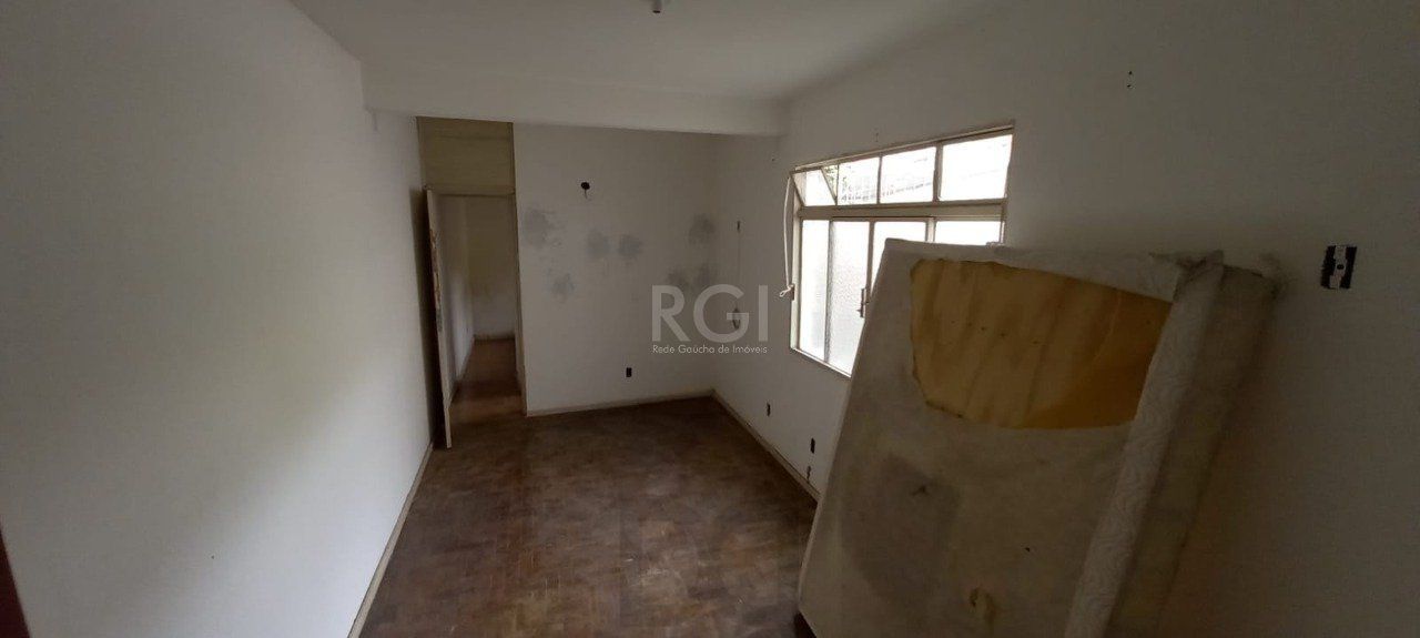 Sobrado para Venda - 110m², 4 dormitórios, sendo 1 suites, 2 vagas - Floresta — foto 16