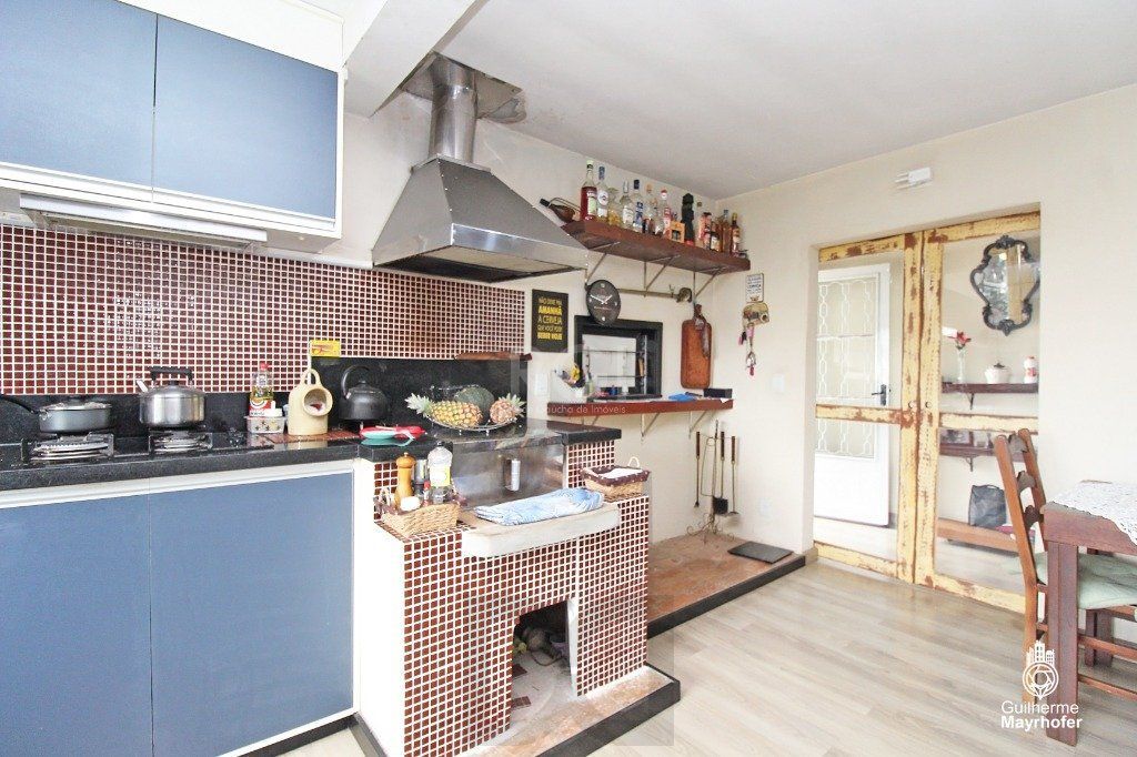 Casa para Venda - 220m², 2 dormitórios, sendo 2 suites, 3 vagas - Teresópolis — foto 9