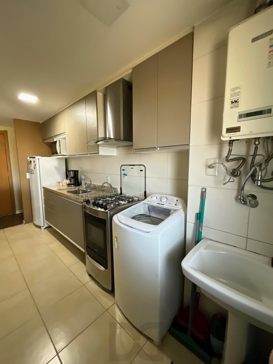 Apartamento de 1 Dormitório á Venda em Três Figueiras - Porto Alegre/RS — foto 7