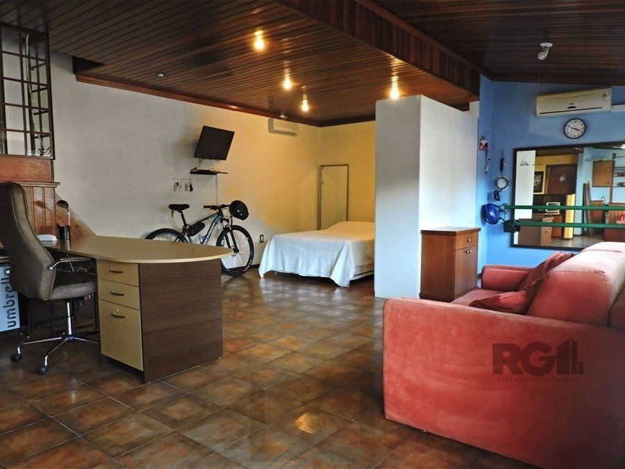 Casa 4 Dormitórios Bairro Gloria — foto 12