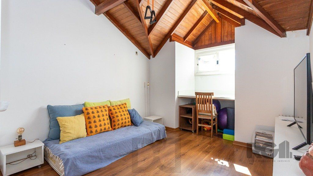 Casa em condomínio de 109m² - 3 dormitórios, 1 suíte e 1 vaga no bairro Teresópolis — foto 25