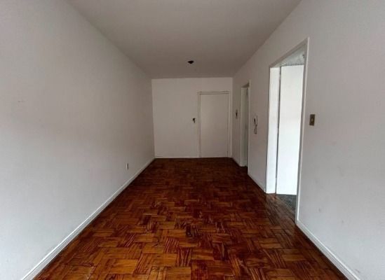 Kitnet com vaga de garagem no bairro Partenon em Porto Alegre/RS. — foto 2