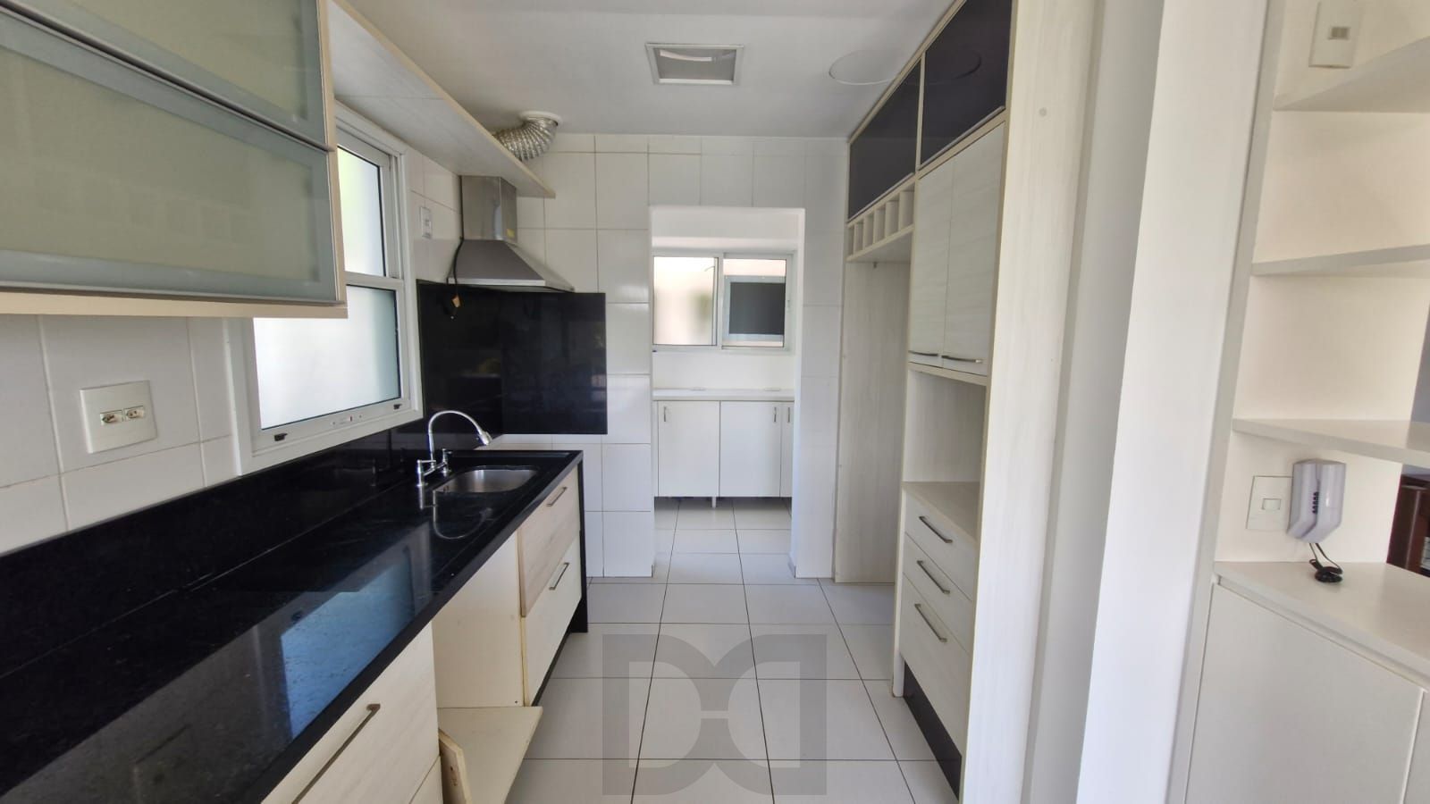 Casa em Condominio fechado, 5 dormitórios com infraestrutura completa — foto 29