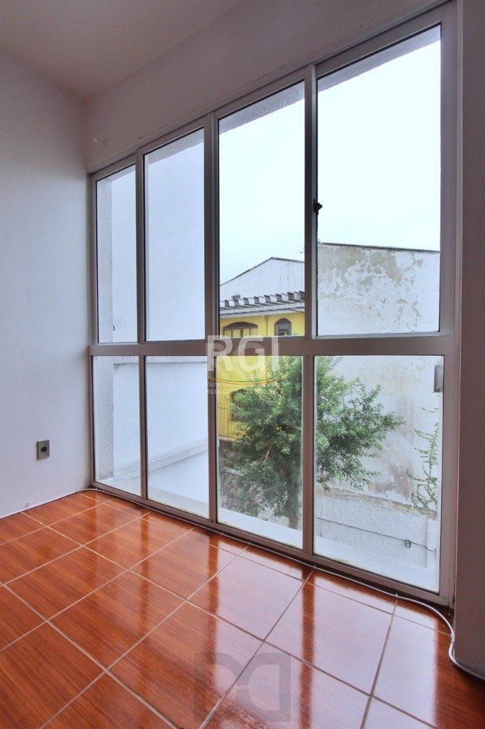 Apartamento para Venda - 48m², 2 dormitórios, 1 vaga - Teresópolis — foto 13