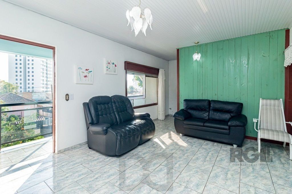 casa de 2 dormitórios, com 229m² no bairro Jardim Itu — foto 2