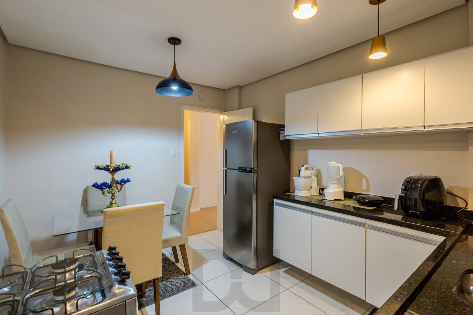 Apartamento de 80 m²semi mobiliado, 3 dormitórios e 1 suíte no Centro Histórico — foto 6