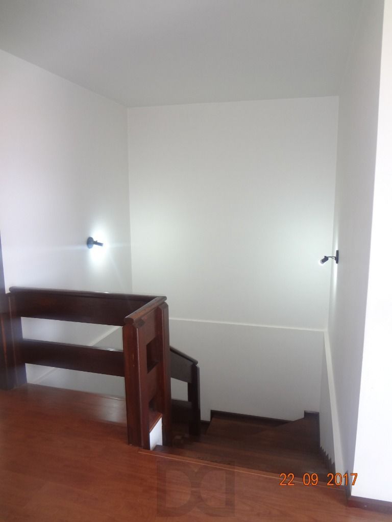 Casa para Venda - 365m², 4 dormitórios, sendo 2 suites, 6 vagas - Nonoai — foto 11