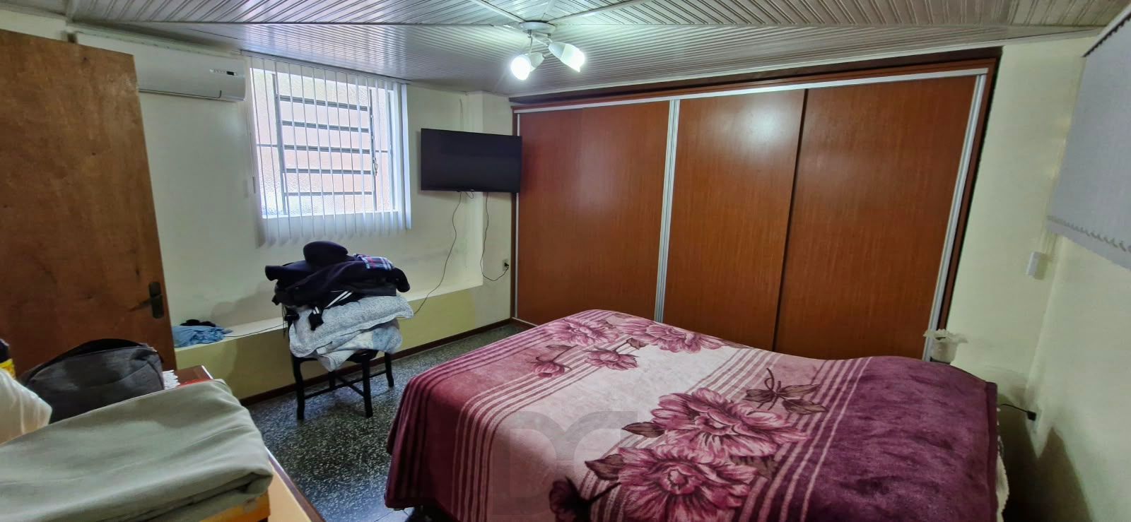 2 Casas no mesmo terreno, 2 dormitórios cada, 2 garagem, ensolarada, rua calma e arborizada — foto 6