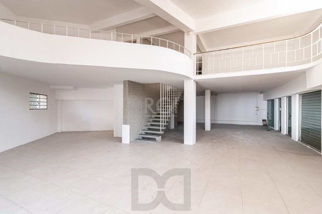 Loja para Venda - 320m², 0 dormitórios, São João — foto 4