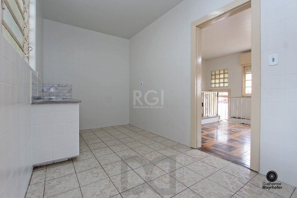Casa para Venda - 233m², 4 dormitórios, 5 vagas - Nonoai — foto 35