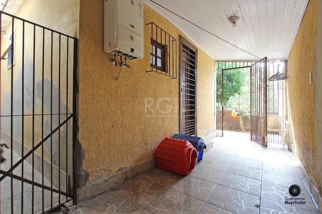 Casa para Venda - 150m², 2 dormitórios, 2 vagas - Nonoai — foto 12