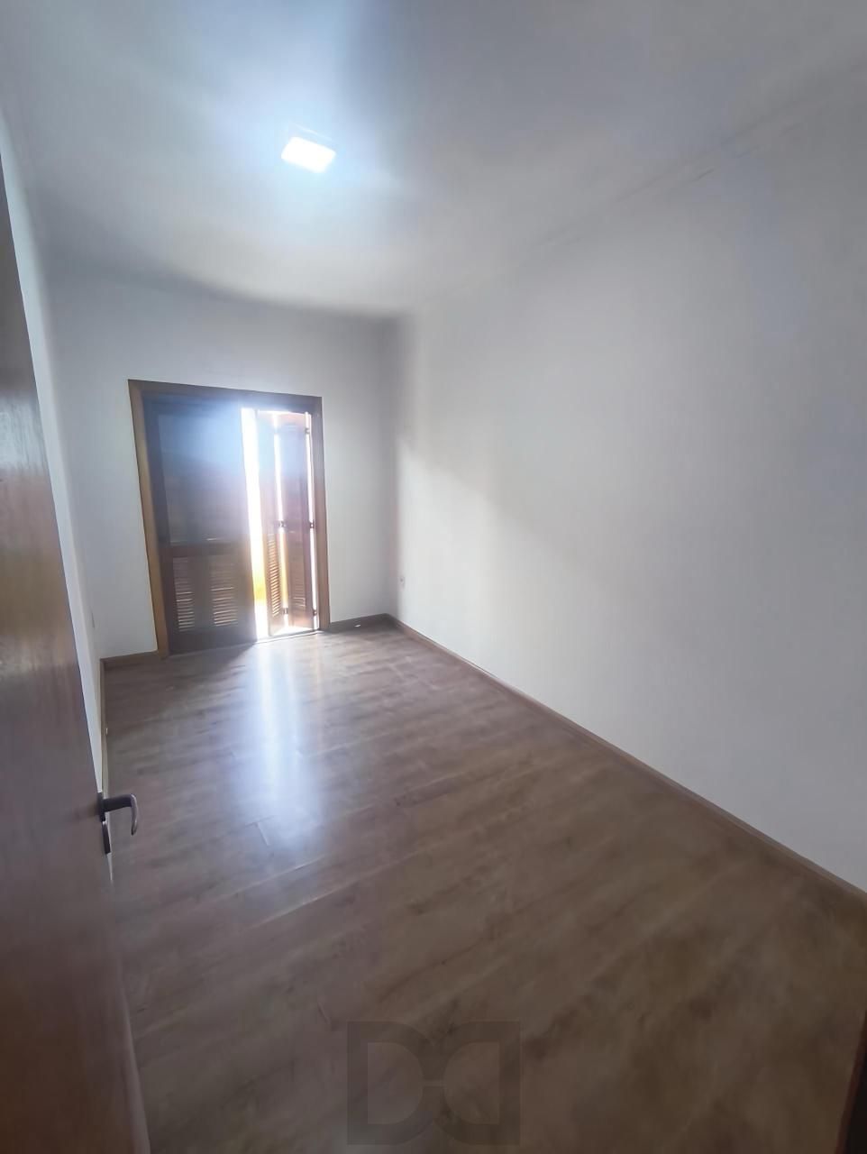 Casa de 3 dormitórios á venda no Bairro Guarujá - Porto Alegre — foto 8