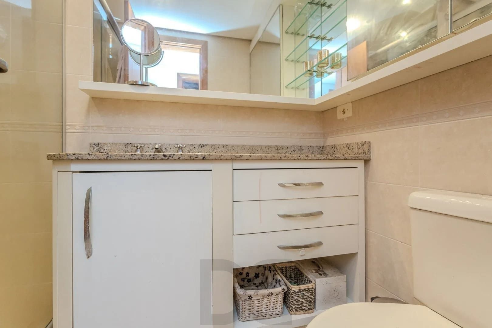 Apartamento de 3 dormitórios, no bairro Petrópolis em Porto Alegre — foto 20