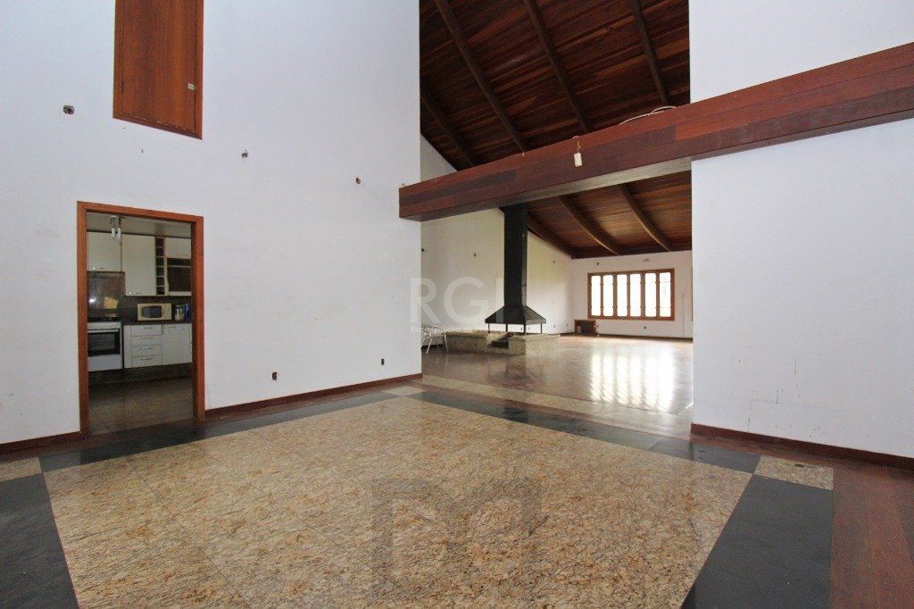 Casa para Venda - 840m², 7 dormitórios, sendo 3 suites, 8 vagas - Medianeira — foto 23