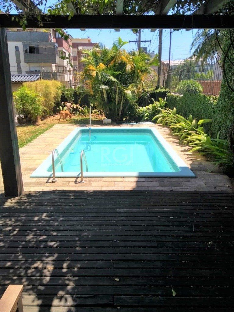 Casa para Venda - 219m², 3 dormitórios, sendo 1 suites, 4 vagas - Menino Deus — foto 21